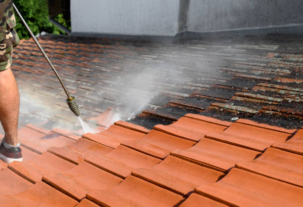 Best Commercial Pressure Washing  in Mcdade, TX